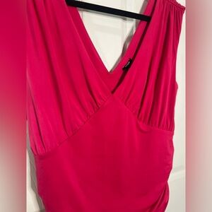 Sleeveless, plunge, pink, bodysuit, size x-large from Express.
